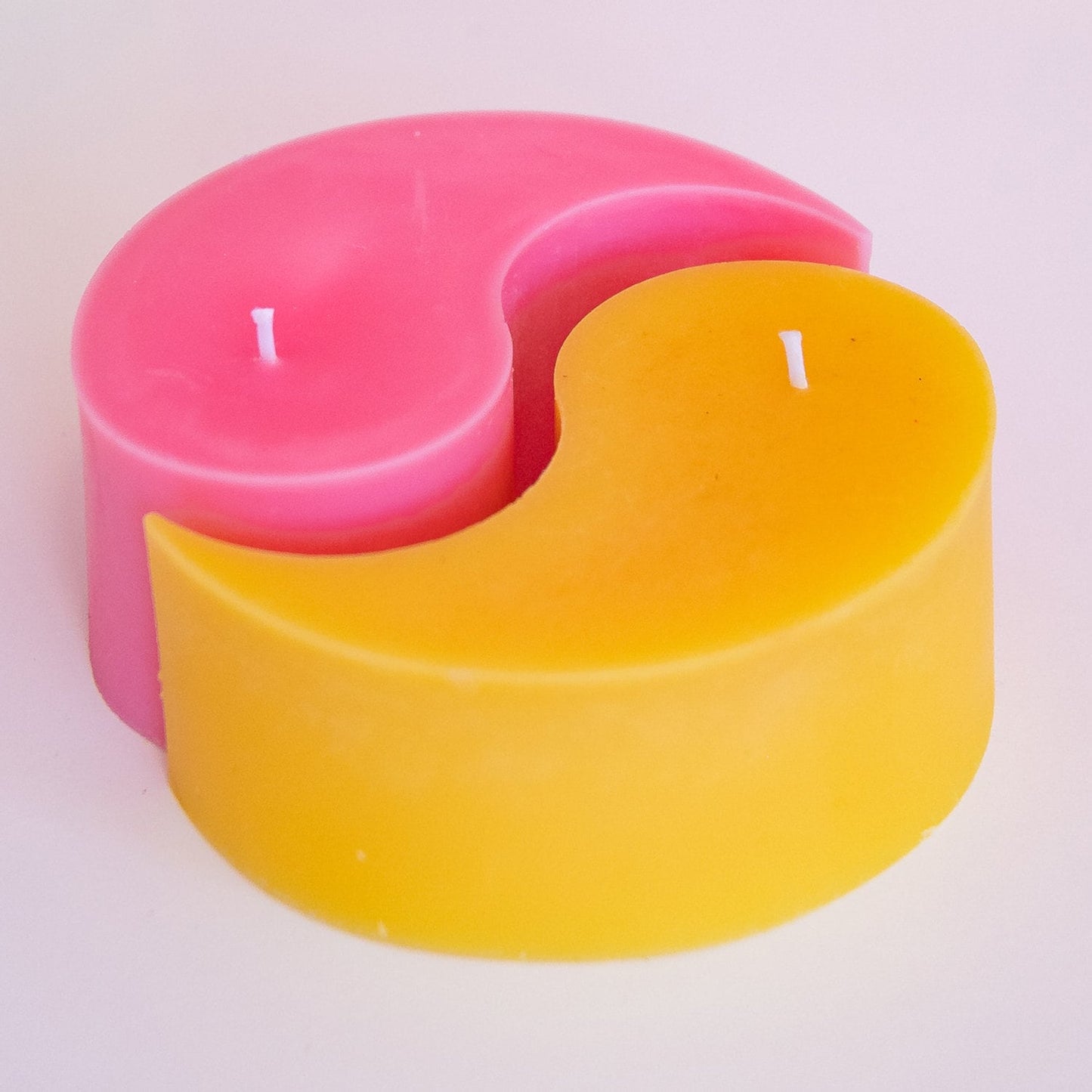 Custom Large Yin Yang Candle / Yin Yang Candle / Mix and Match Colour / Beautiful Candle / Fun Candle / Unique Candle