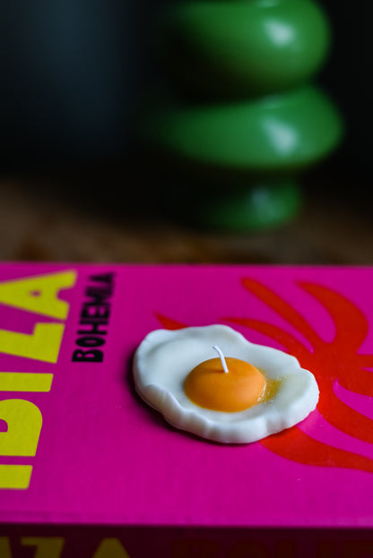 Fried Egg Candle