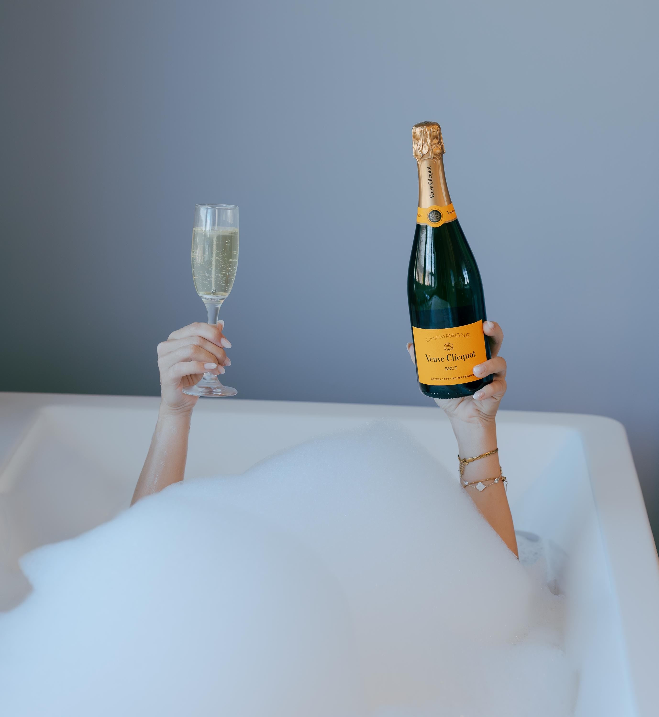 champagne glass candle / gel wax candle / champagne showers / sparkling wine candle / drink candles