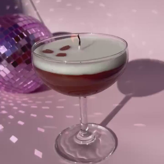 Espresso Martini Candle: Roasted Coffee Scent, Coupe Glass