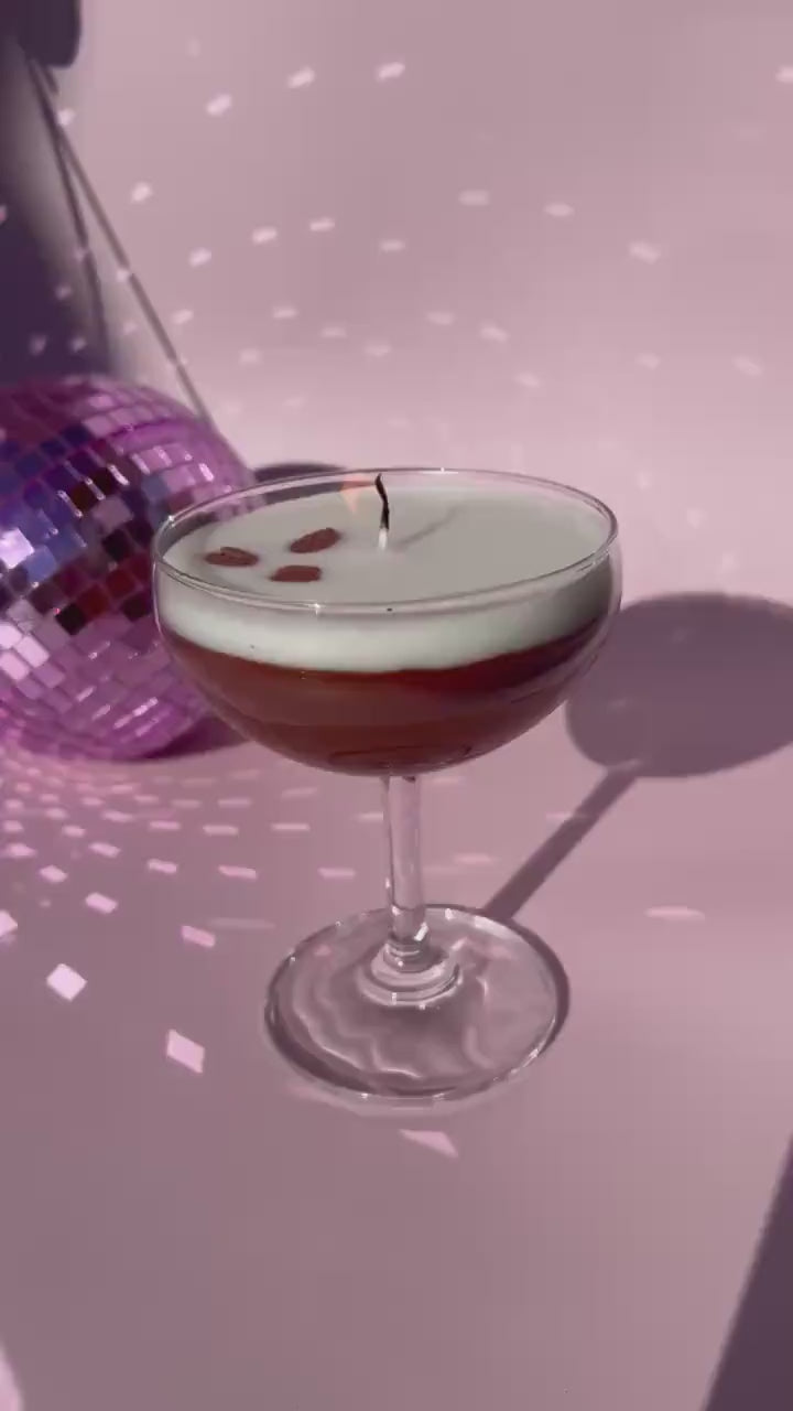 Espresso Martini Candle: Roasted Coffee Scent, Coupe Glass