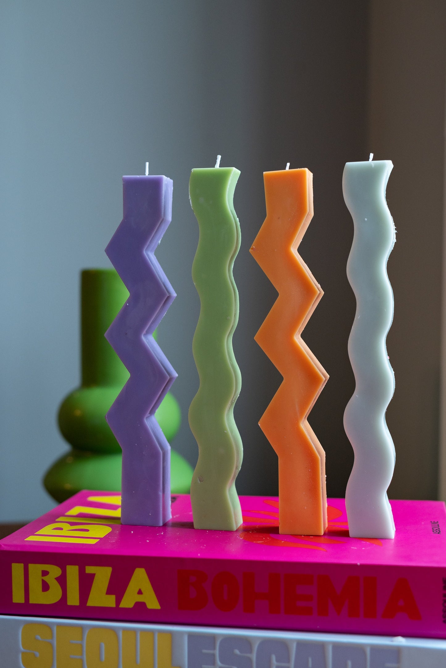 Zig Zag Pillar Candle / Wave Pillar Candle / Unique Candle / Funky Candle / Decor Ideas / y2k / Custom Candles / Pillar Candles