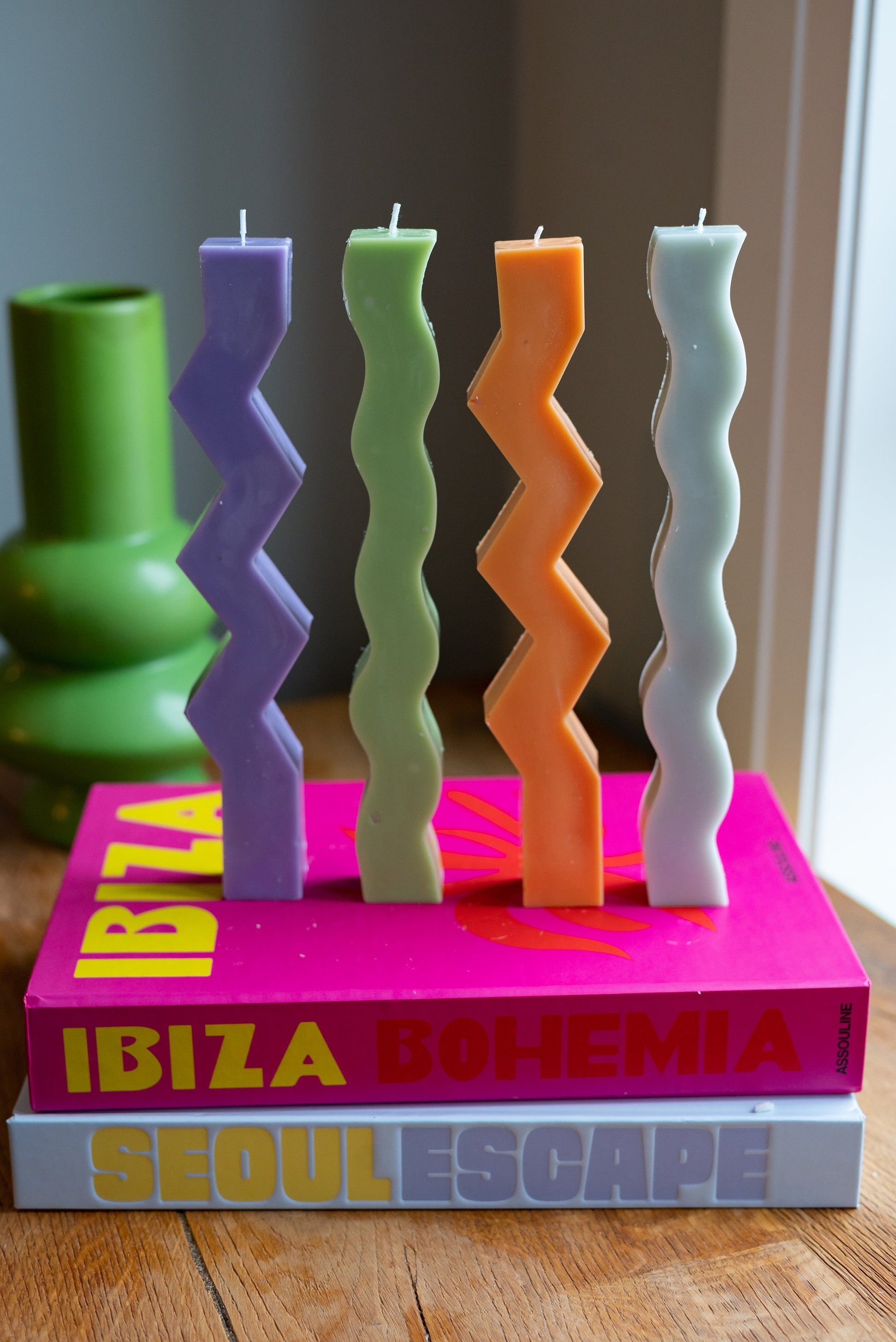 Zig Zag Pillar Candle / Wave Pillar Candle / Unique Candle / Funky Candle / Decor Ideas / y2k / Custom Candles / Pillar Candles