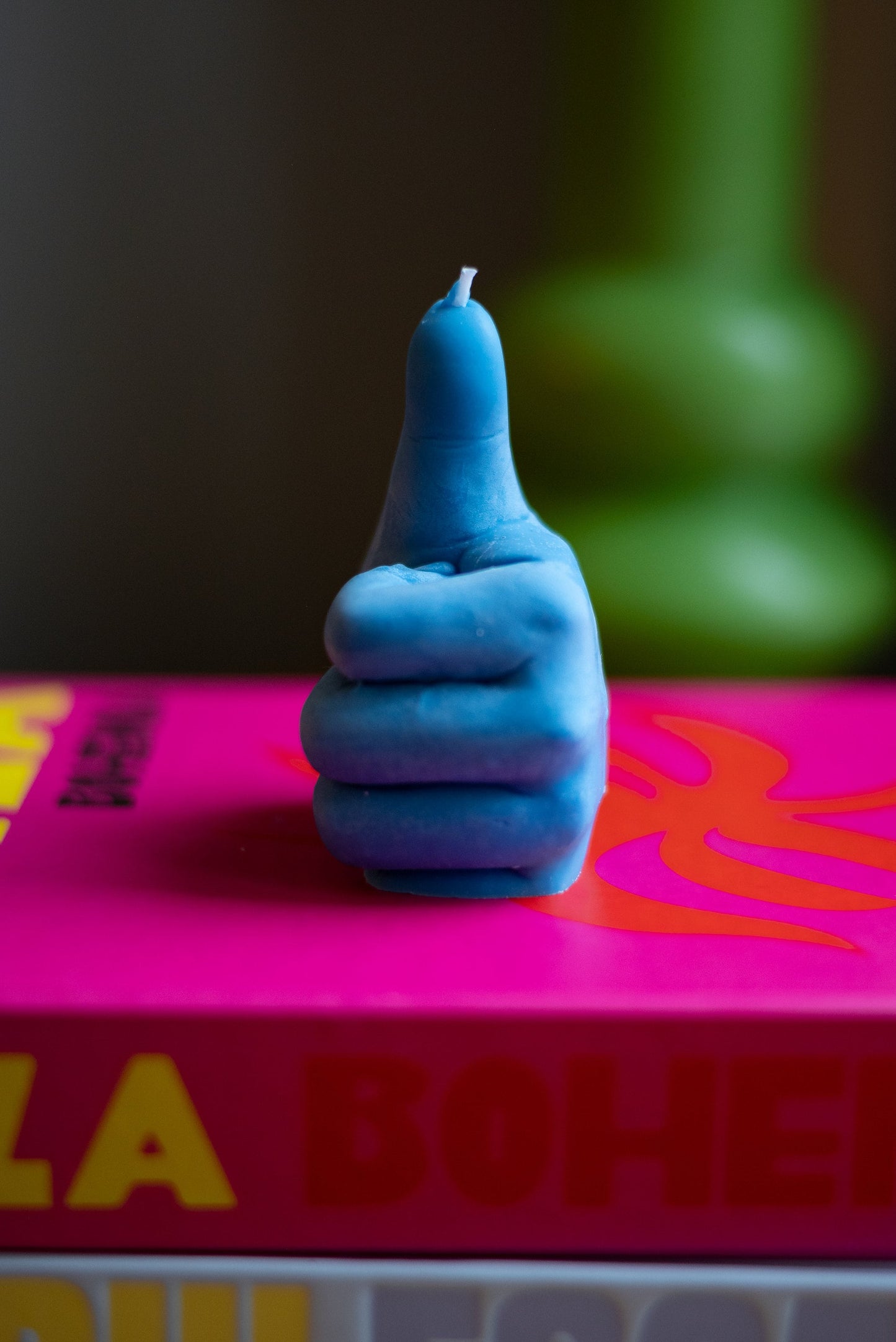 Thumbs Up Candle / Thumbs Up Hand Gesture Candle / Hand Candles / Soy Wax Candles / Good Vibes Candle / Custom Colour and Scents