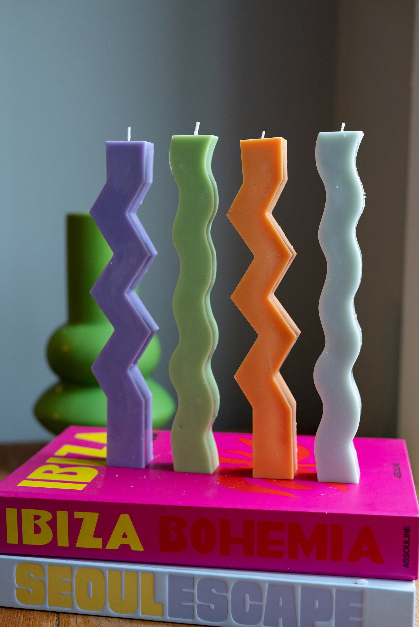 Zig Zag Pillar Candle / Wave Pillar Candle / Unique Candle / Funky Candle / Decor Ideas / y2k / Custom Candles / Pillar Candles